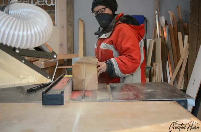 Milling reclaimed wood for concrete and wood geometric coffee table