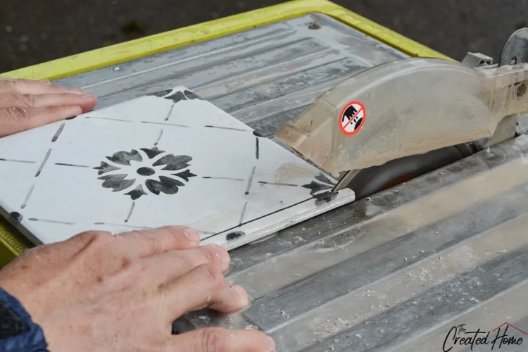 tile wet saw, cutting tile